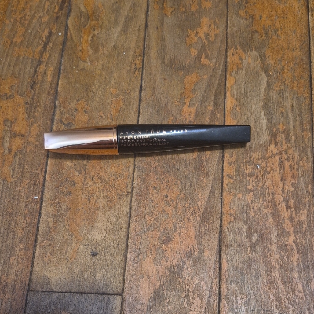 Avon Black and Gold Eyeliner